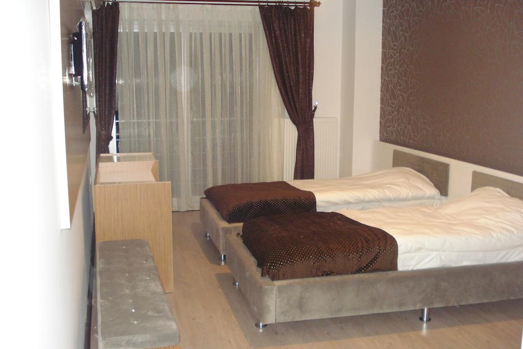 Ozdemir Hotel Pamukova ภายนอก รูปภาพ